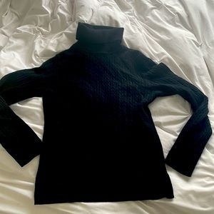 100% Cashmere turtle neck sweater